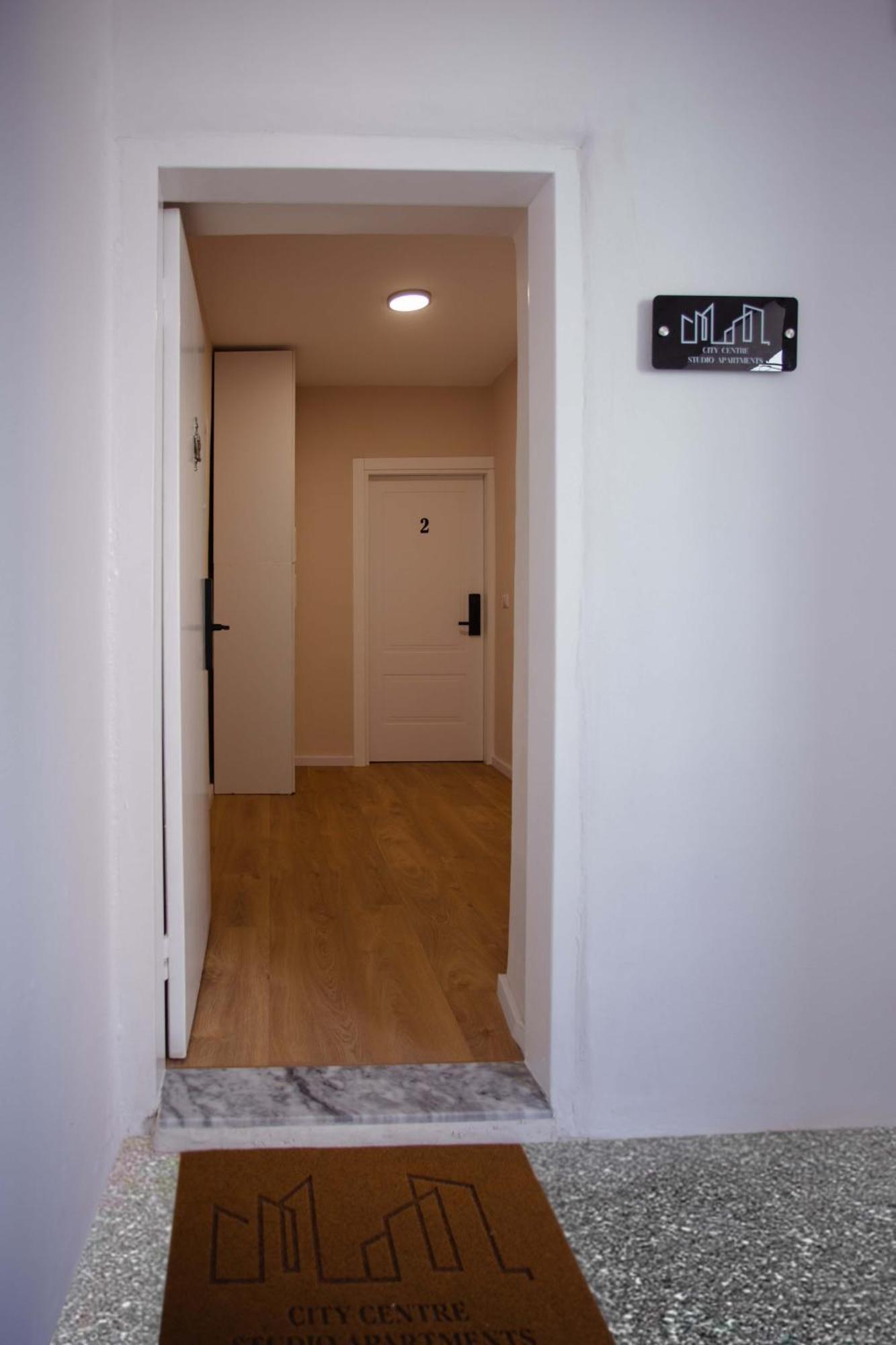 City Center Studio Apartments Shkodër 外观 照片