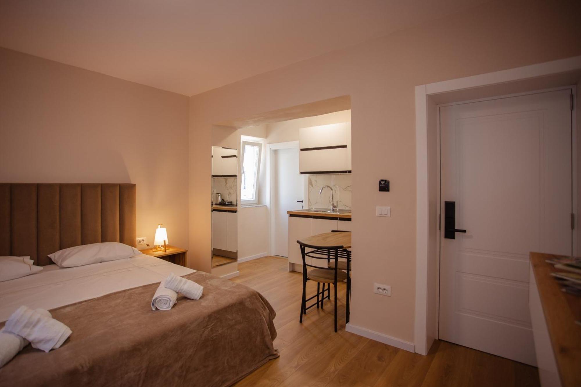City Center Studio Apartments Shkodër 外观 照片